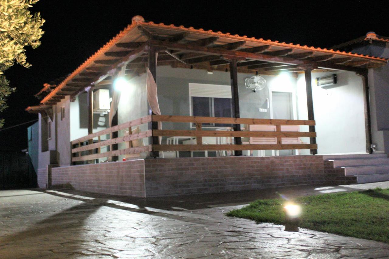 Chalkidiki Beach House Nea Poteidaia Exterior photo