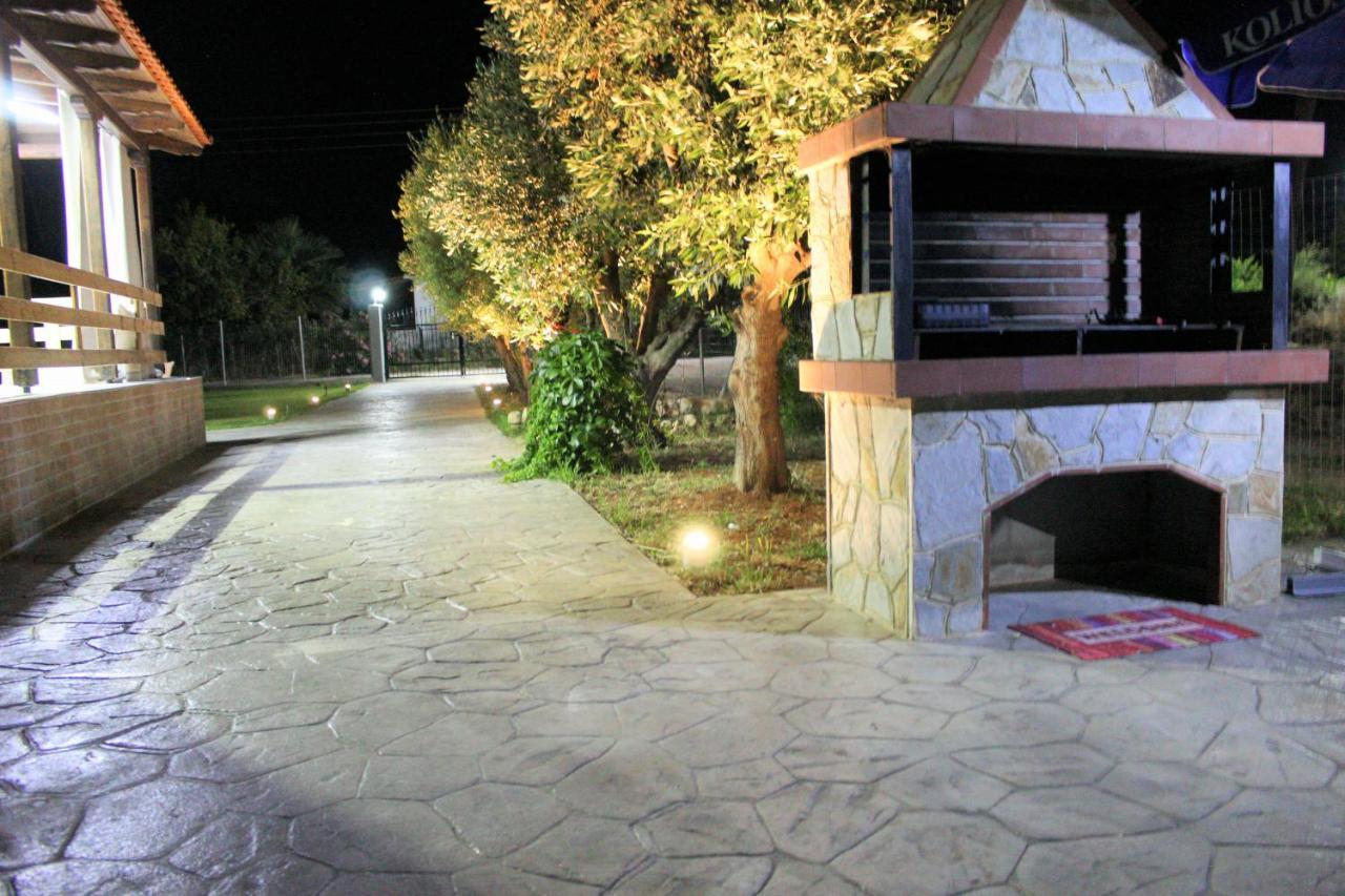 Chalkidiki Beach House Nea Poteidaia Exterior photo