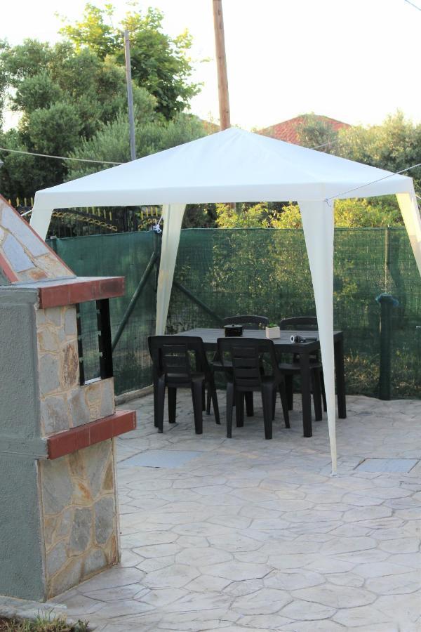 Chalkidiki Beach House Nea Poteidaia Exterior photo